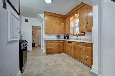 710 Roslyn Avenue SW, Canton, OH 44710 - Photo 12
