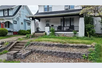 710 Roslyn Avenue SW, Canton, OH 44710 - Photo 2