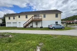 80 26th St, Wellsburg, WV 26070 - Photo 2