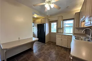 2713 Brookview Blvd, Parma, OH 44134 - Photo 10