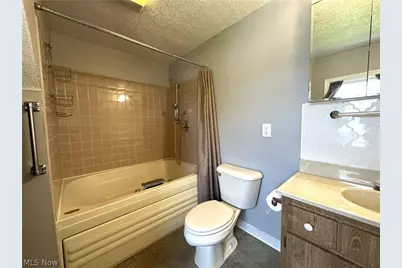 2713 Brookview Boulevard, Parma, OH 44134 - Photo 18