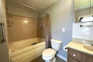 2713 Brookview Blvd, Parma, OH 44134 - Photo 18