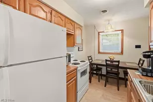 39 Castle Dr, Stow, OH 44262 - Photo 20