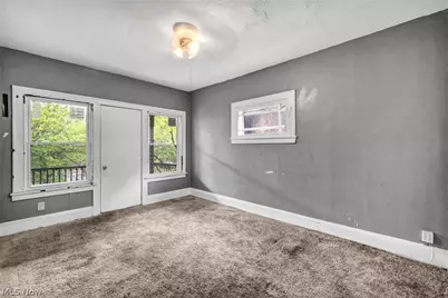 889 E 143rd Street, Loveland, OH 44110 - Photo 4