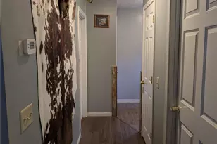 303 N 15th St, Coshocton, OH 43812 - Photo 6