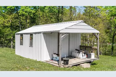 8346 Glenwood Road, Cumberland, OH 43732 - Photo 22
