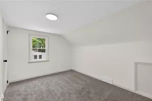 1865 Knight Rd, Akron, OH 44306 - Photo 20