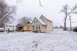 1318 4th St NE, Canton, OH 44704 - Photo 26
