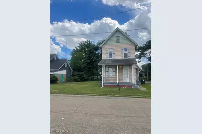 1318 4th Street NE, Canton, OH 44704 - Photo 1