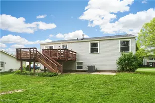 5165 Fawn Dr, New Franklin, OH 44319 - Photo 18