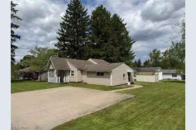 109 Orton Drive, Akron, OH 44319 - Photo 2