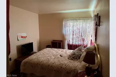 109 Orton Drive, Akron, OH 44319 - Photo 10