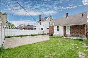 10800 Vernon Ave, Garfield Heights, OH 44125 - Photo 24