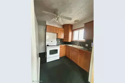 824 Smith Avenue NW, Canton, OH 44708 - Photo 10