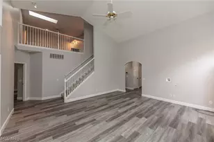 12195 Pheasant Run Cir, North Royalton, OH 44133 - Photo 10