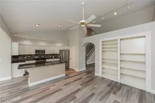 12195 Pheasant Run Cir, North Royalton, OH 44133 - Photo 14