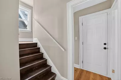 4874 E 95th Street, Garfield Heights, OH 44125 - Photo 10