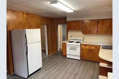 1213 Sherman Street, Akron, OH 44301 - Photo 2