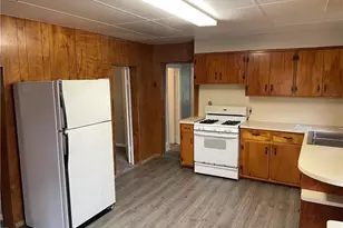 1213 Sherman St, Akron, OH 44301 - Photo 2