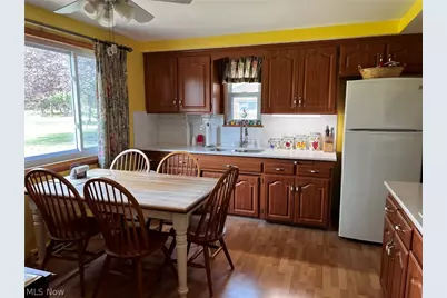 5839 Alberta Drive, Lyndhurst, OH 44124 - Photo 4