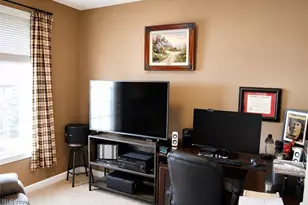 8700 Wakefield Run, North Ridgeville, OH 44039 - Photo 6