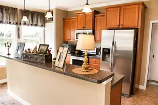 8700 Wakefield Run, North Ridgeville, OH 44039 - Photo 12