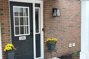 3321 Lenox Village Dr, Fairlawn, OH 44333 - Photo 1