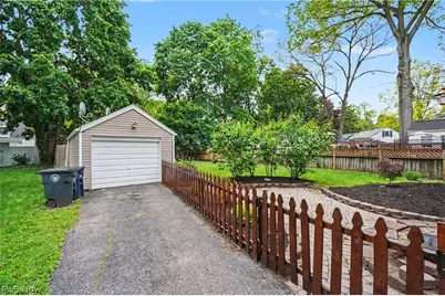 131 Sheldon Drive, Akron, OH 44313 - Photo 26