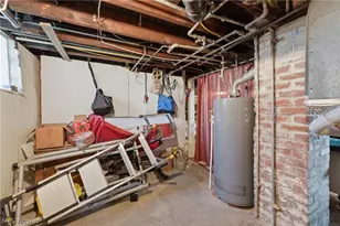 913 7th St NW, Canton, OH 44703 - Photo 42