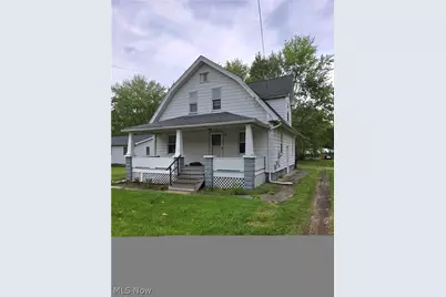 719 Ticknor Avenue, Newton Falls, OH 44444 - Photo 2