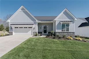 6469 N Cobblestone Rd, Mayfield Village, OH 44143 - Photo 2