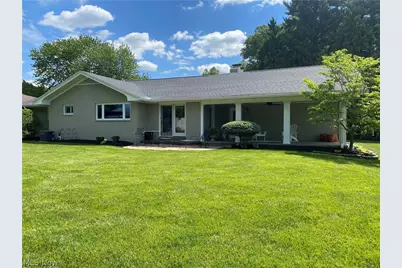 4807 10th Avenue, Vienna, WV 26105 - Photo 2