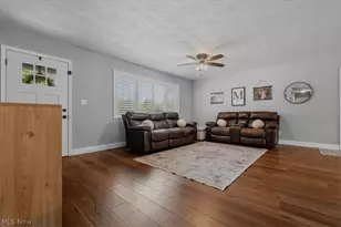 303 59th St, Vienna, WV 26105 - Photo 10