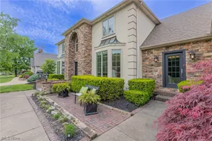 74 Oak Tree, Canfield, OH 44406 - Photo 4