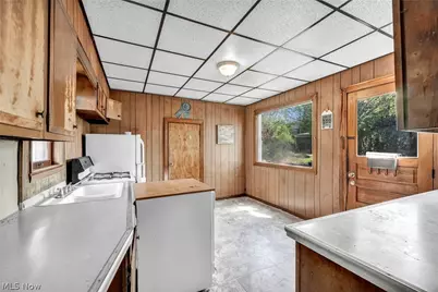 383 N Arlington Street, Akron, OH 44305 - Photo 6