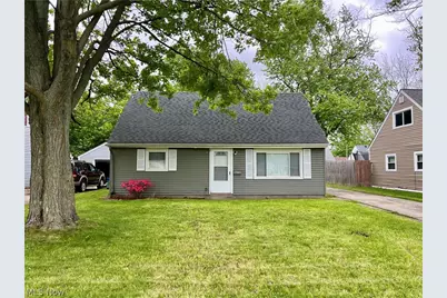 633 Blossom Drive, Lorain, OH 44052 - Photo 18
