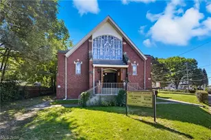 742 Johnston St, Akron, OH 44306 - Photo 1
