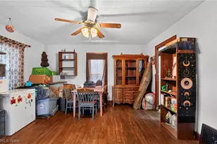 978 Wooster Rd, Barberton, OH 44203 - Photo 10
