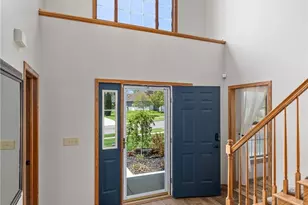 895 Williamsburg Ct, Ashland, OH 44805 - Photo 4
