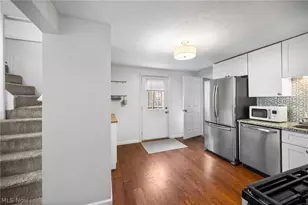 1964 W 57th St, Loveland, OH 44102 - Photo 10