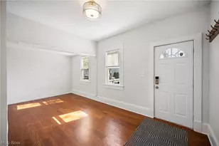 1964 W 57th St, Loveland, OH 44102 - Photo 2