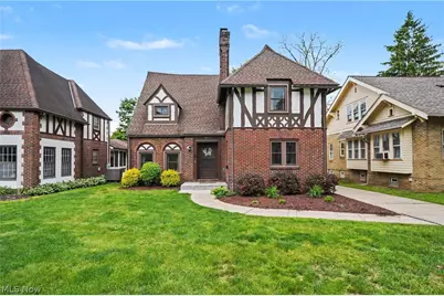 116 Melbourne Avenue, Akron, OH 44313 - Photo 2