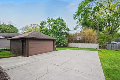 116 Melbourne Avenue, Akron, OH 44313 - Photo 36
