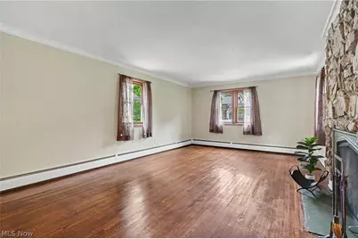 116 Melbourne Avenue, Akron, OH 44313 - Photo 6