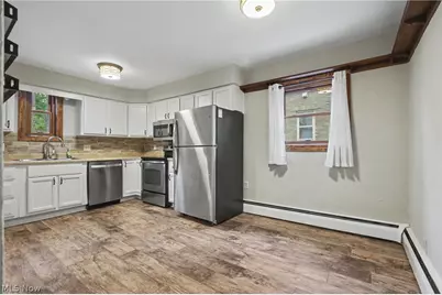 116 Melbourne Avenue, Akron, OH 44313 - Photo 8