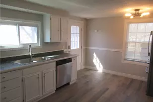 9295 Dorothy Dr, Streetsboro, OH 44241 - Photo 6