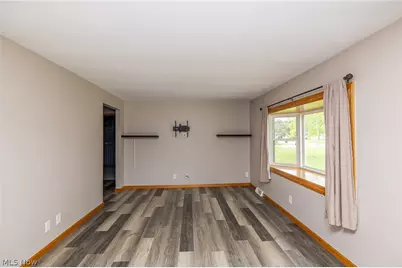 3957 Grafton Road, Brunswick, OH 44212 - Photo 6