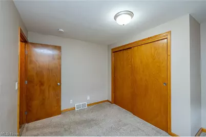 3957 Grafton Road, Brunswick, OH 44212 - Photo 22