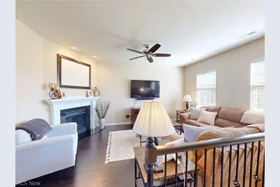 6144 N Pointe Drive, Pepper Pike, OH 44124 - Photo 4