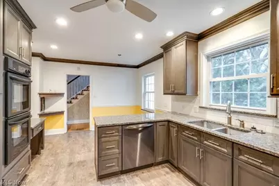 505 Ridgecrest Road, Akron, OH 44303 - Photo 10